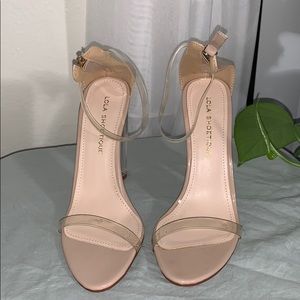 Lola shoetiique size 7